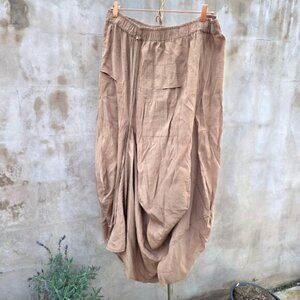 Ruti the Go To Skirt light brown